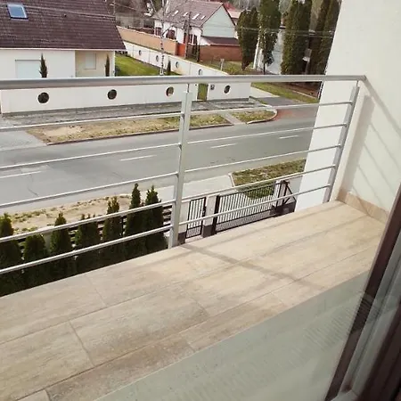 Appartement Coral Apartman *